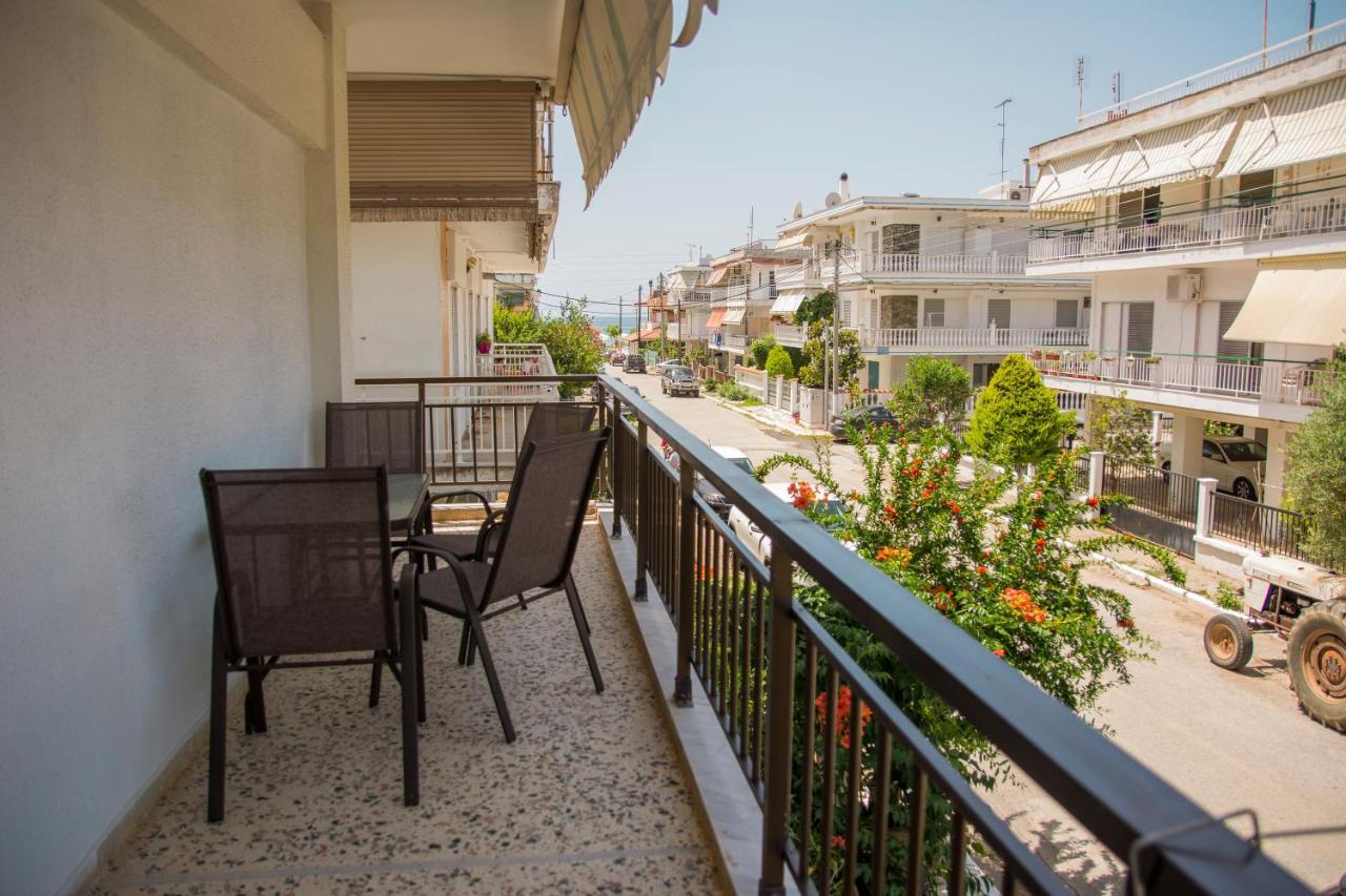 Apartments Tania Paralia Dionisiou Exterior foto